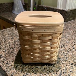 Like new Longaberger tissue box.